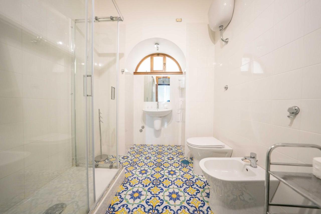 ナポリ Arcoleo Prestige By Dimorra Bed & Breakfast エクステリア 写真