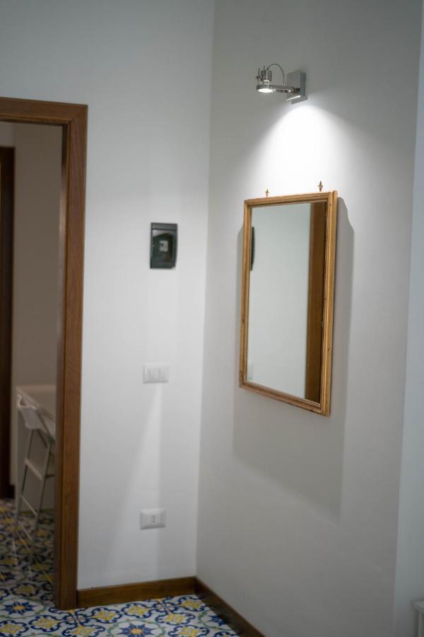 ナポリ Arcoleo Prestige By Dimorra Bed & Breakfast エクステリア 写真